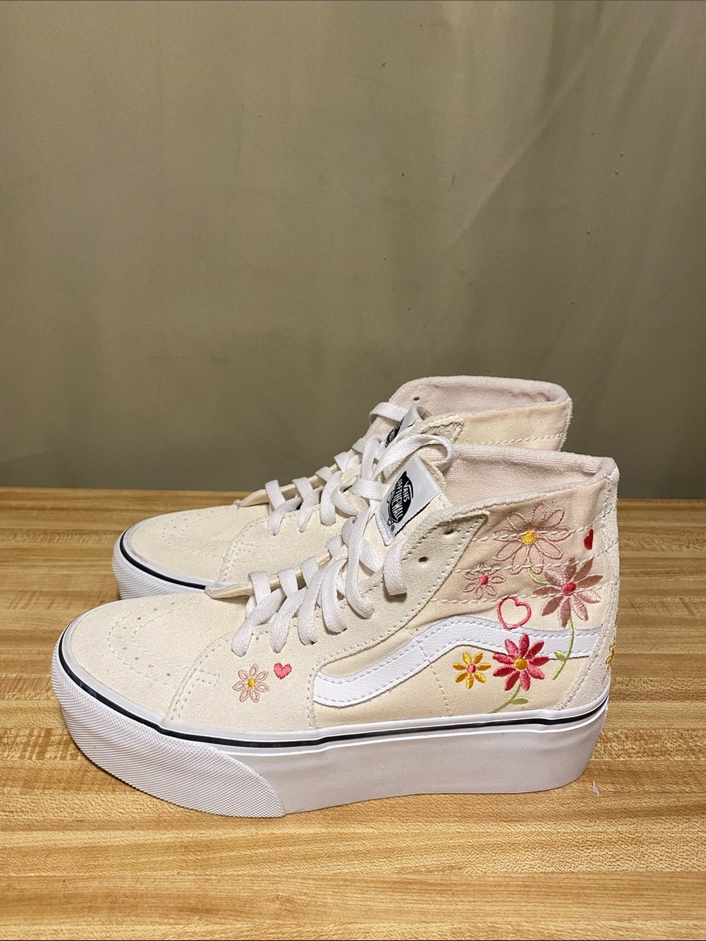 Vans SK8-Hi Tampered Stackform Embroidery Classic Shoes Floral Heart W 7 / M 5.5